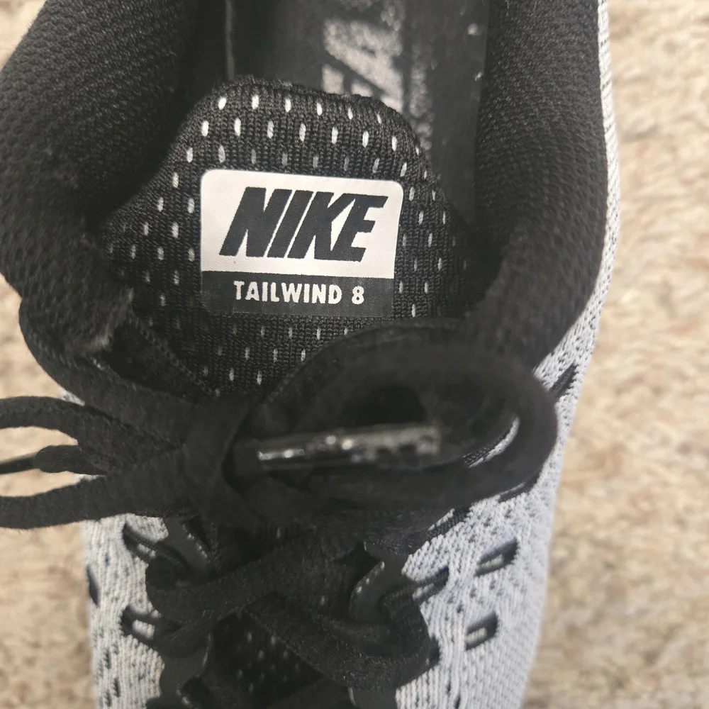 Nike Air Max Tailwind 8 'Oreo' Size 6.5